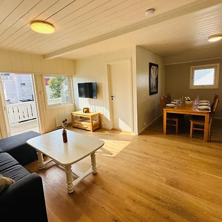 Sentrumsnaer Med 4 Soverom - Aurora Διαμέρισμα Τρόμσο