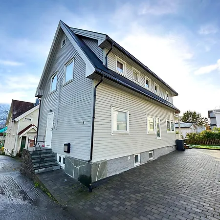 Sentrumsnaer Med 4 Soverom - Aurora * Тромсё