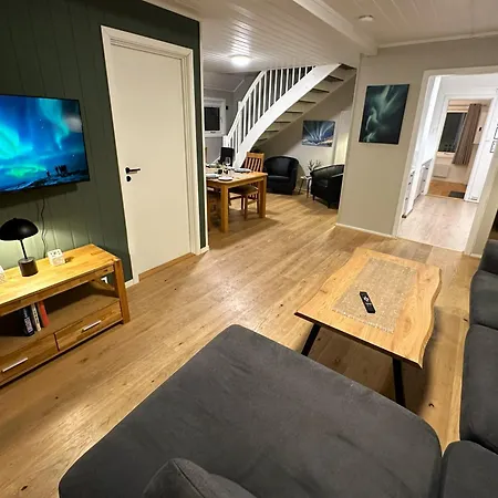 4-bedroom - Aurora *