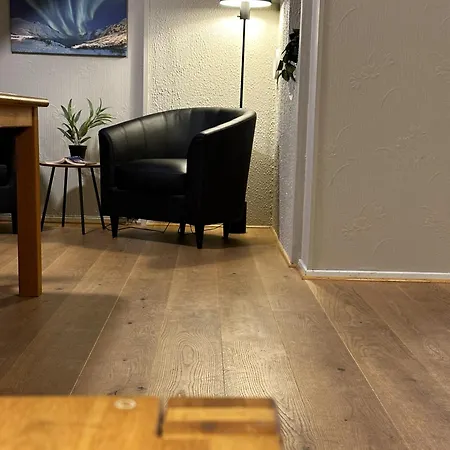 4-Bedroom Apt, Mountain View - Aurora Тромсё