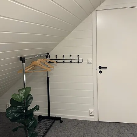 Sentrumsnær Med 4 Soverom - Aurora * Tromsø